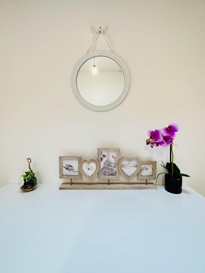 Jabeen'S House Bedroom 2 베종 외부 사진